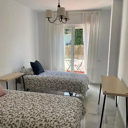 Ola Blanca Carihuela *